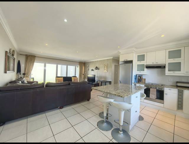 2 BEDROOM SECTIONAL TITLE FOR SALE IN MARINA MARTINIQUE